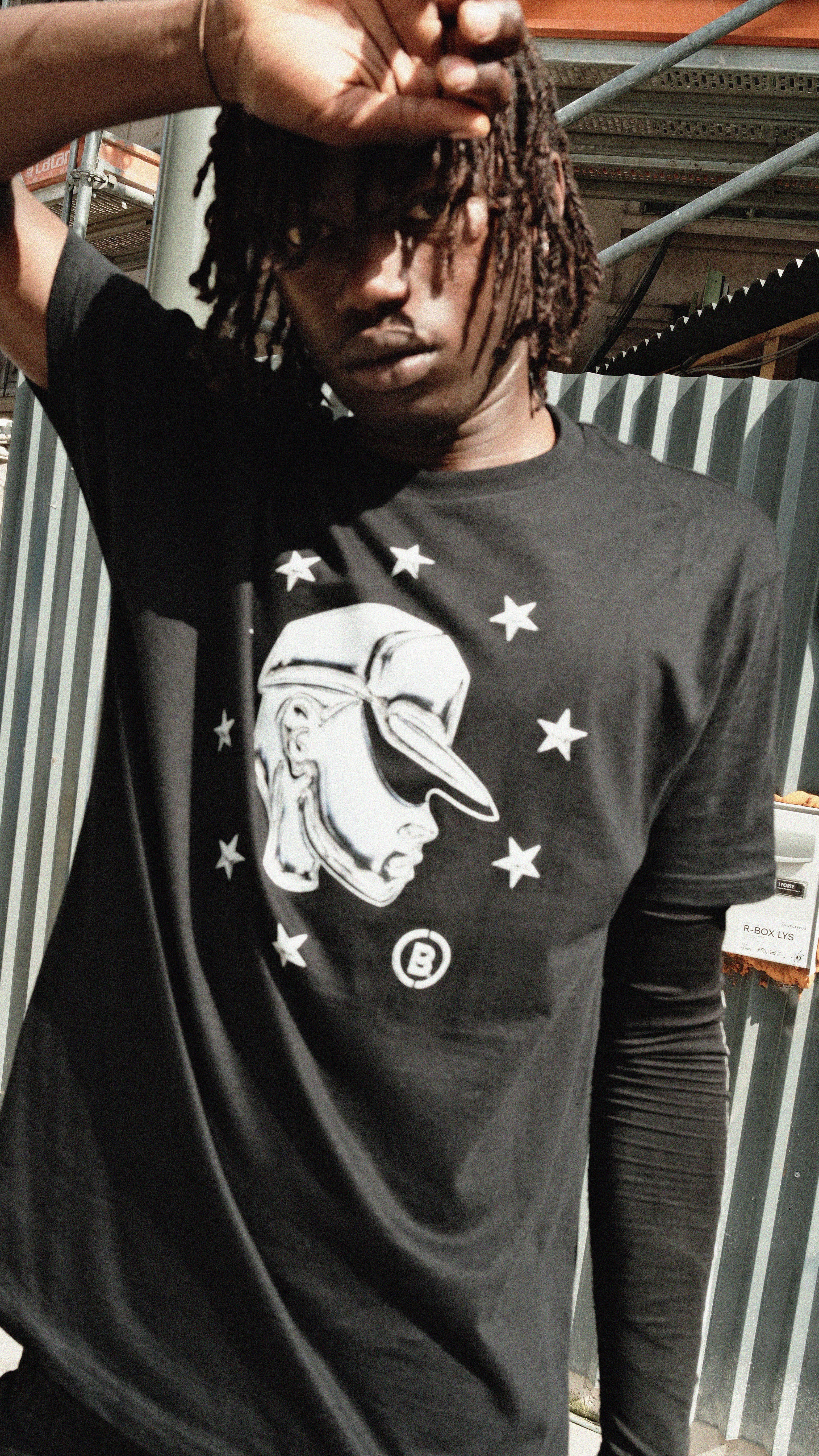 TEE BLACK - SILVER LOGO